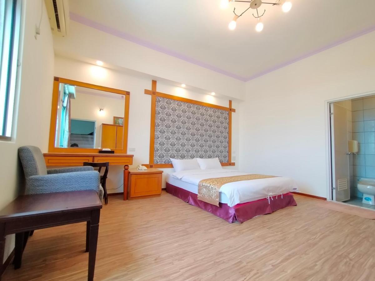陶陶居商旅 Tautauchu Hotel Hualien Kültér fotó