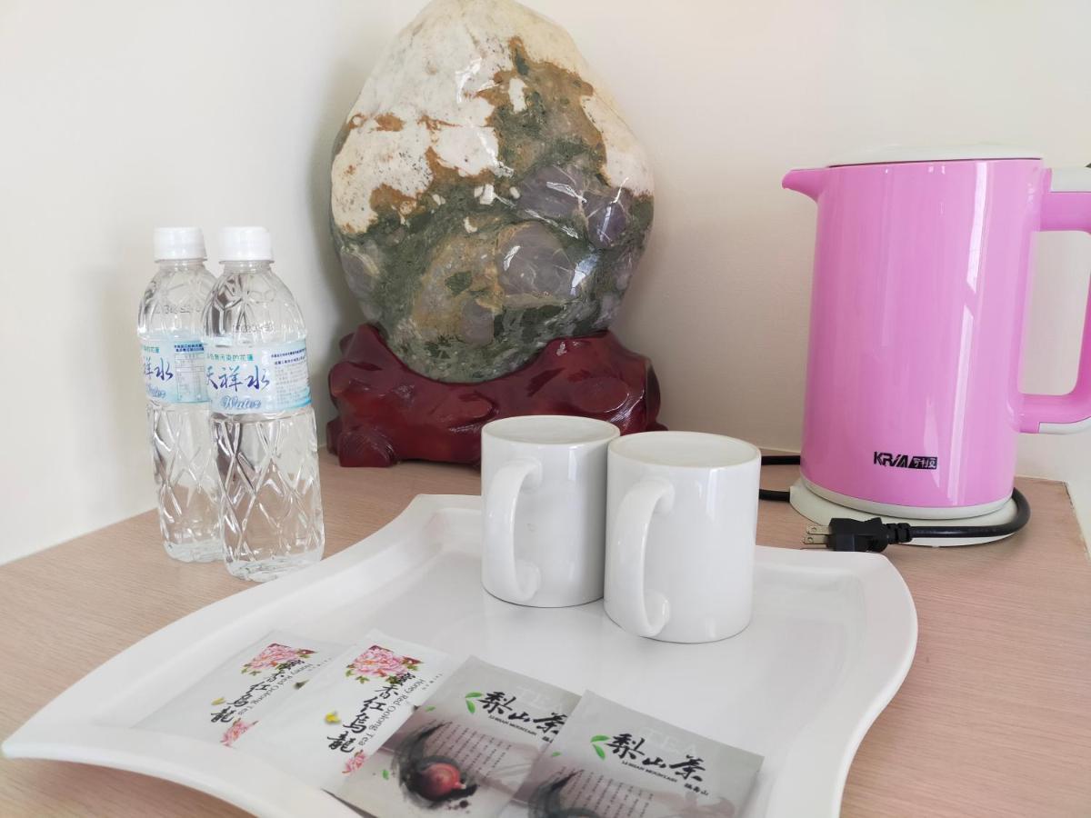 陶陶居商旅 Tautauchu Hotel Hualien Kültér fotó
