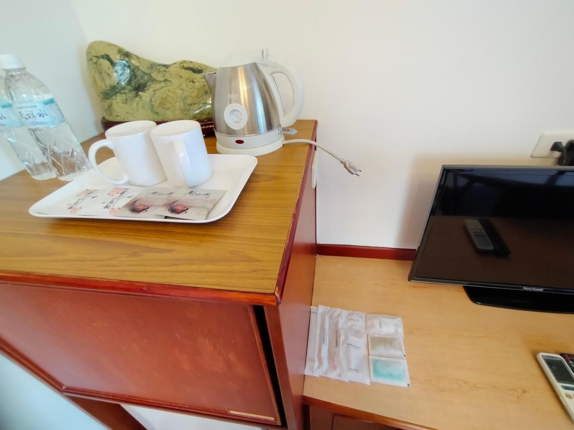 陶陶居商旅 Tautauchu Hotel Hualien Kültér fotó