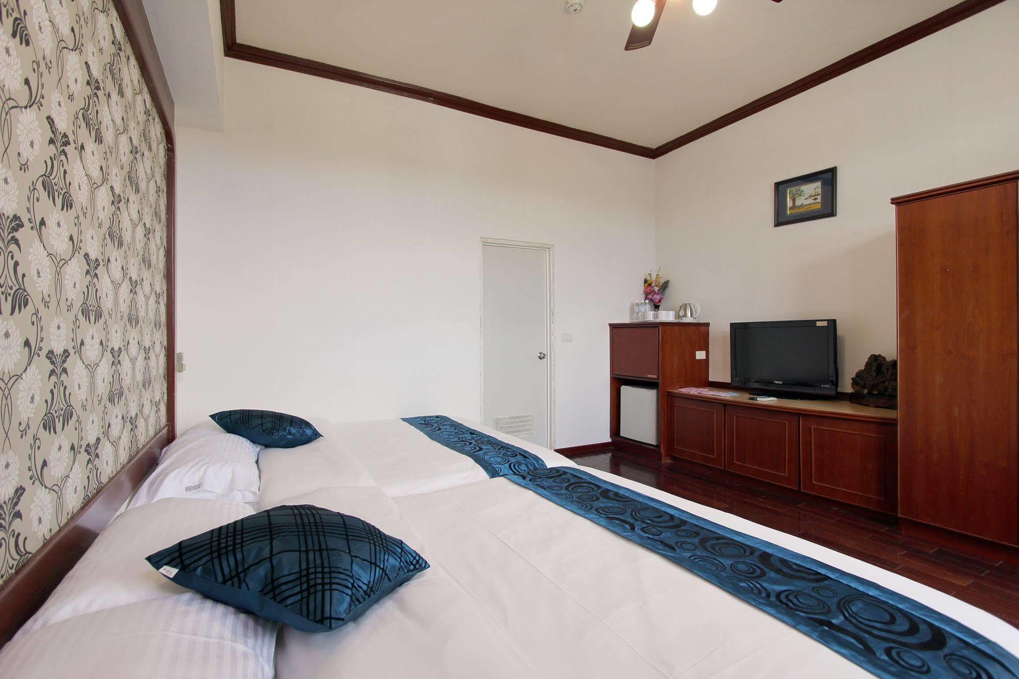 陶陶居商旅 Tautauchu Hotel Hualien Kültér fotó